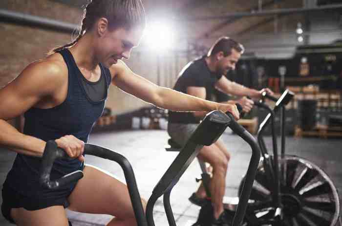 Gimnasio gimnasios pesas chicos minutos pagar acudir conectan pandemia negocios abrir pueden gyms